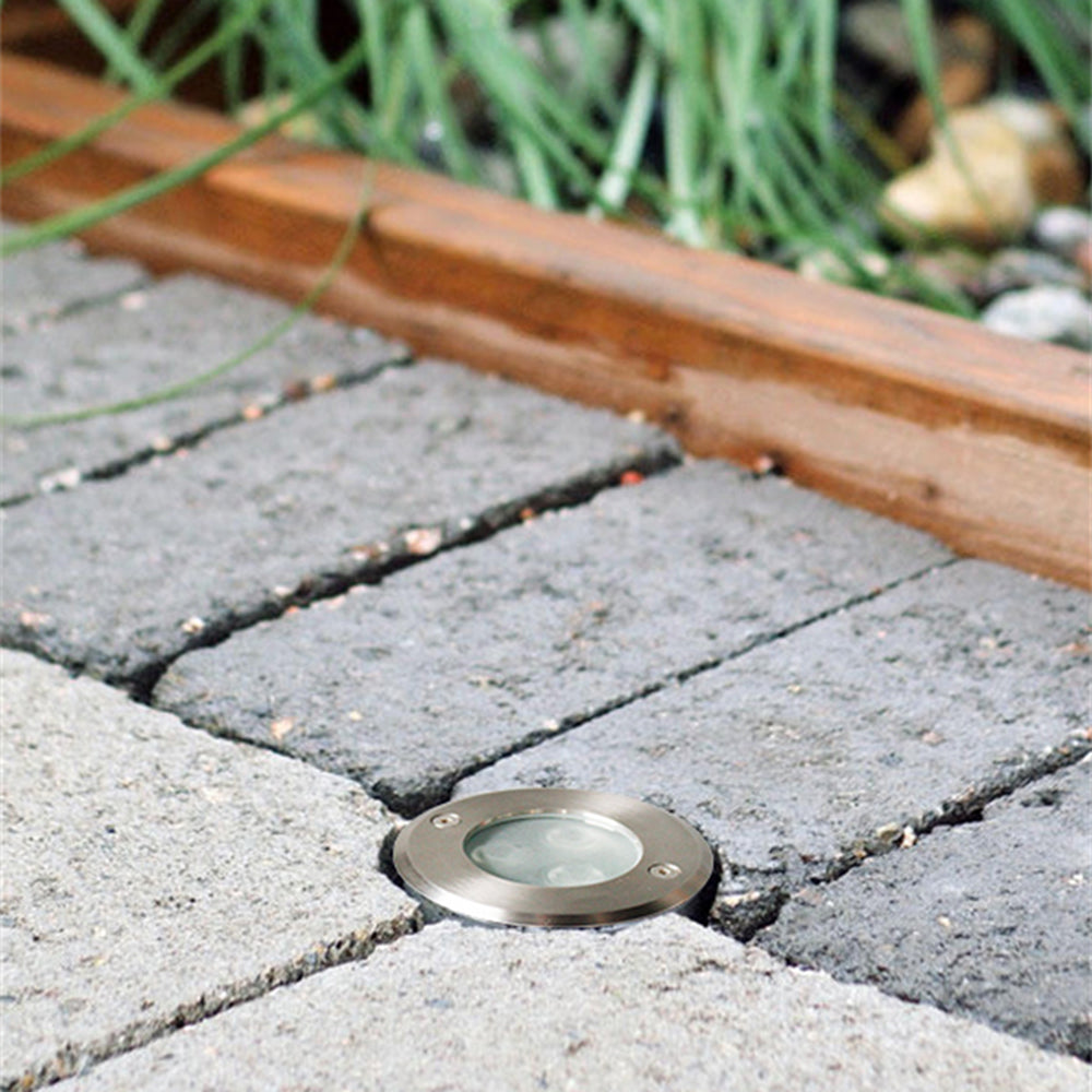 Contemporary Outdoor Recessed Step/Deck Light