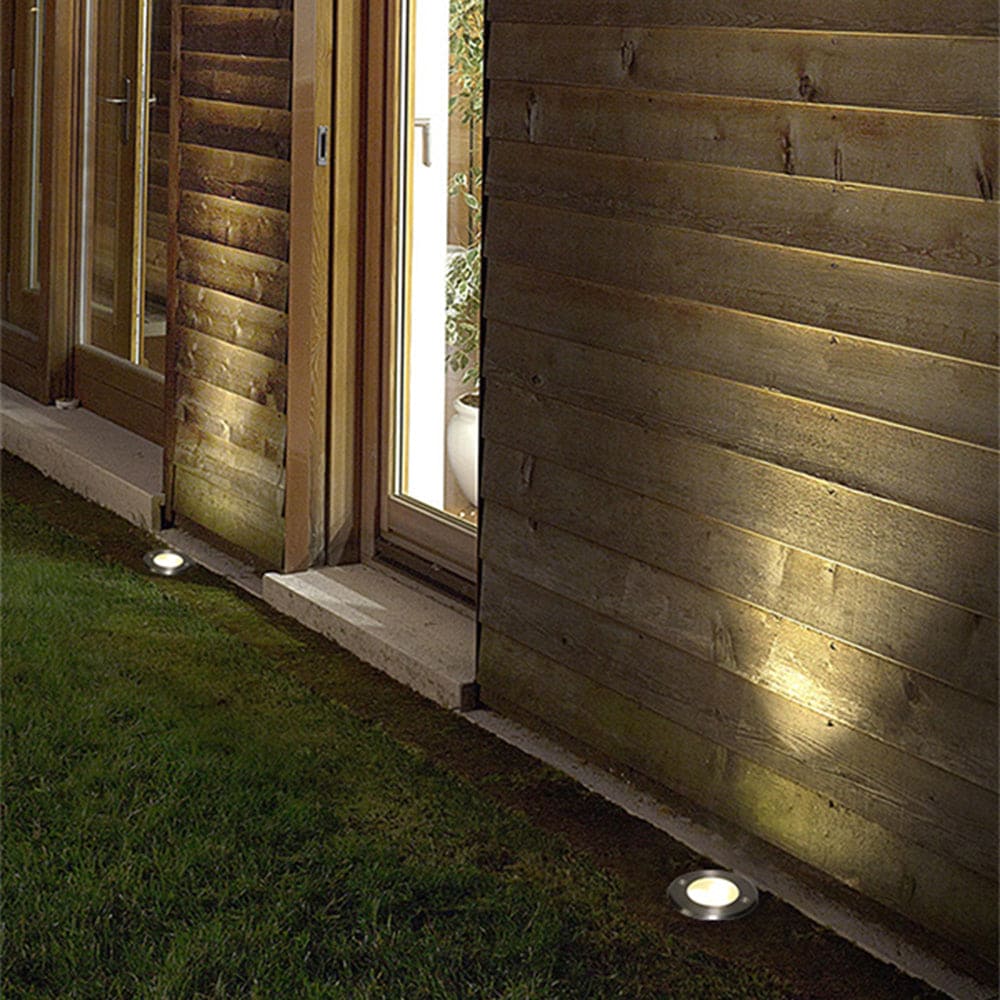 Contemporary Outdoor Recessed Step/Deck Light