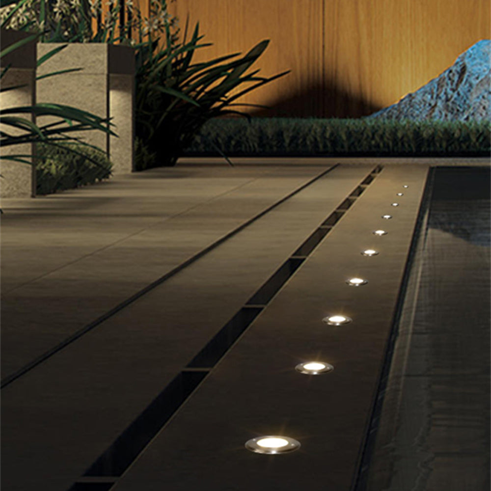 Contemporary Outdoor Recessed Step/Deck Light