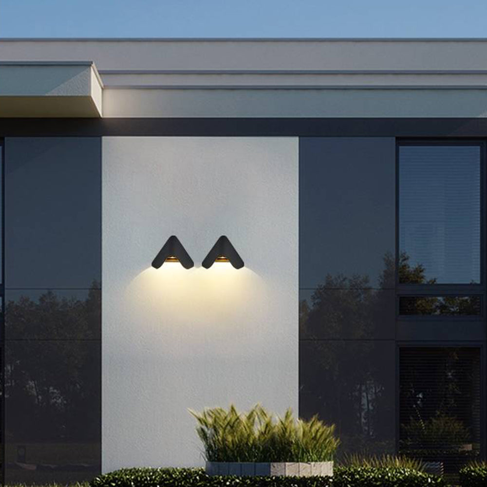 Minimalist Triangle Black LED Outdoor Wall Lamp – Waterproof and Sleek