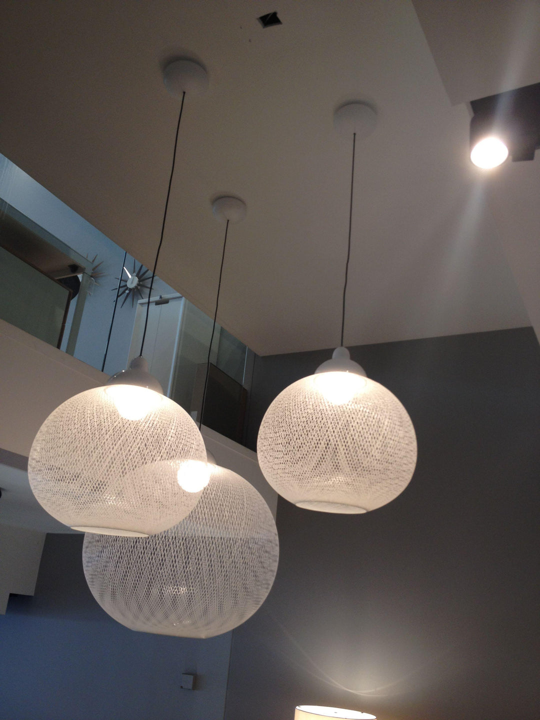 Minimalist Lattice-Designed Oval LED Pendant Light
