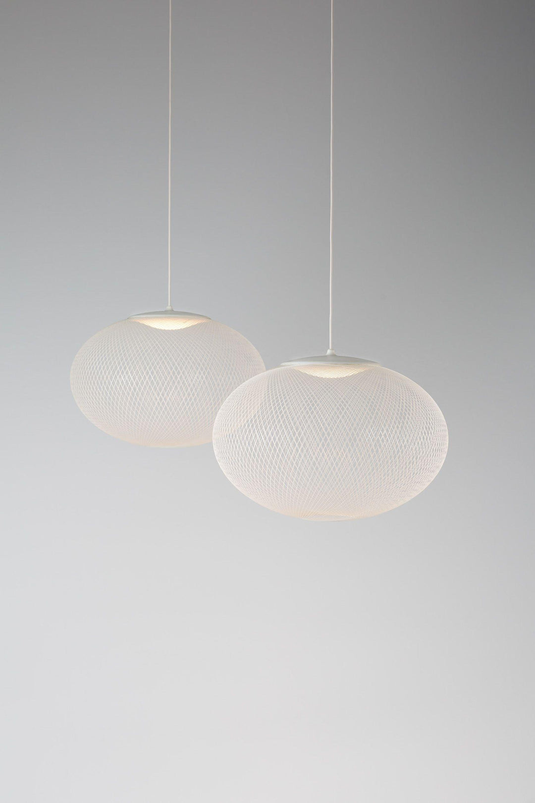 Minimalist Lattice-Designed Oval LED Pendant Light