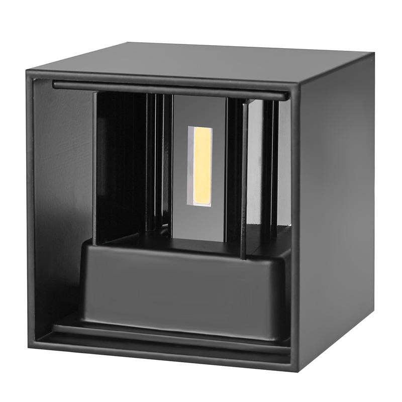 Modern Adjustable Square Outdoor Wall Lamp – LED Waterproof Lighting