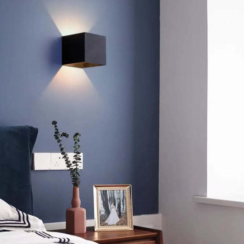 Modern Adjustable Square Outdoor Wall Lamp – LED Waterproof Lighting