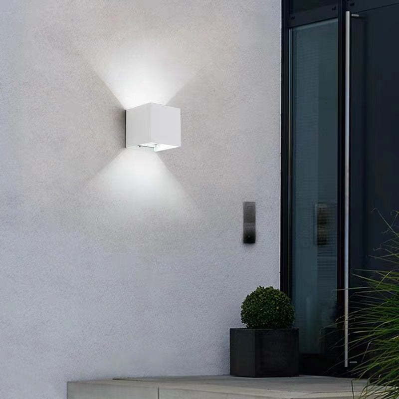 Modern Adjustable Square Outdoor Wall Lamp – LED Waterproof Lighting