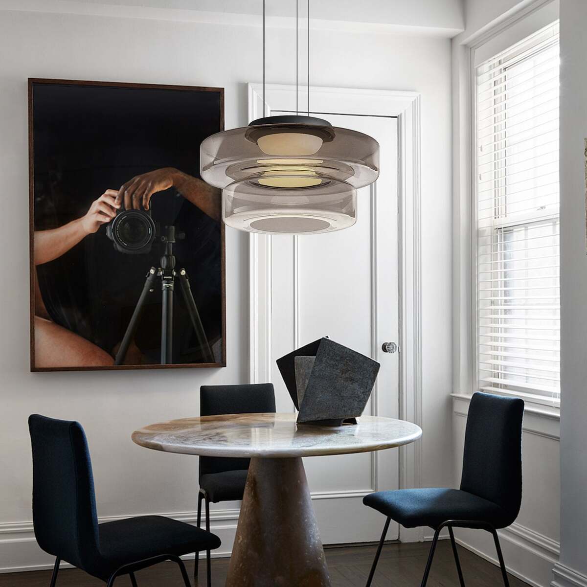 Modern Pendant Light & Layered Glass Disc Design