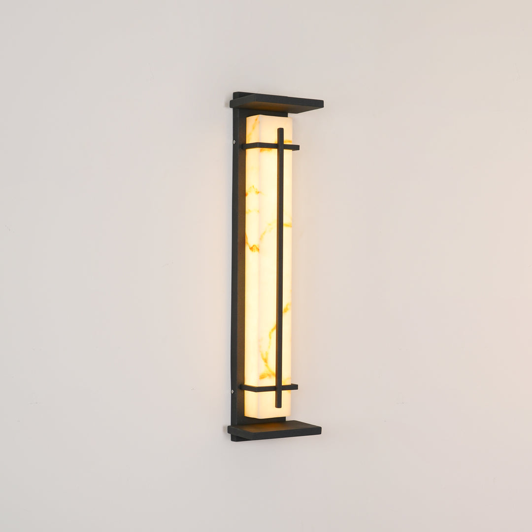 Modern Rectangular LED Outdoor Wall Light with Waterproof Design