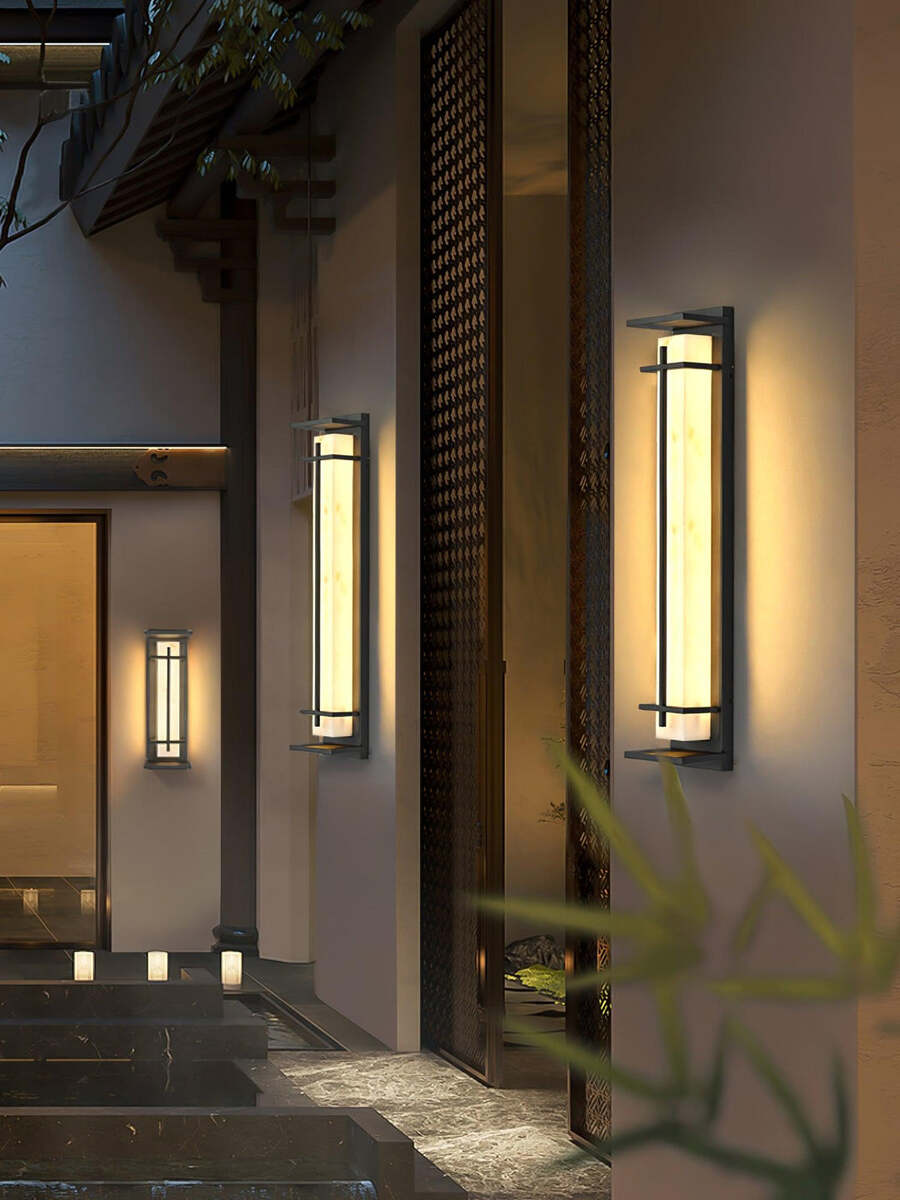 Modern Rectangular LED Outdoor Wall Light with Waterproof Design