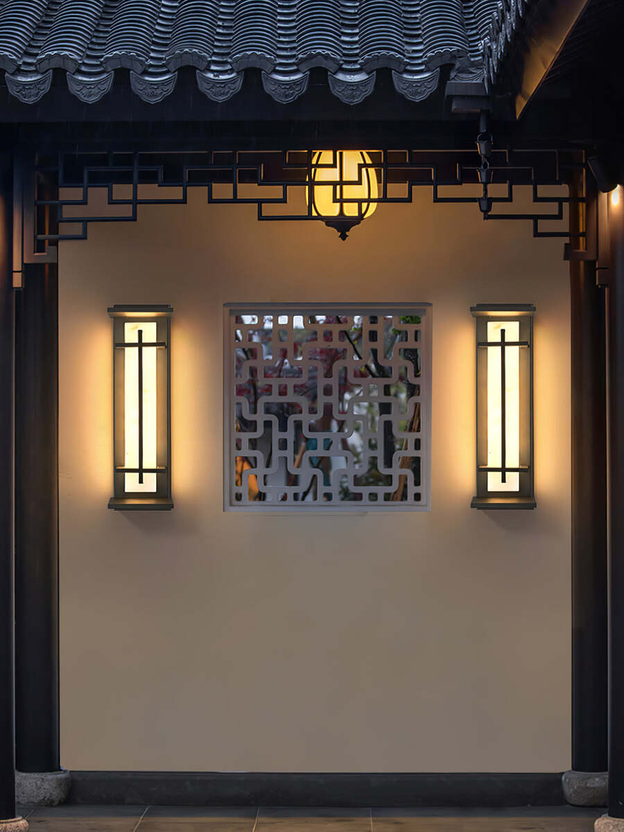 Modern Rectangular LED Outdoor Wall Light with Waterproof Design