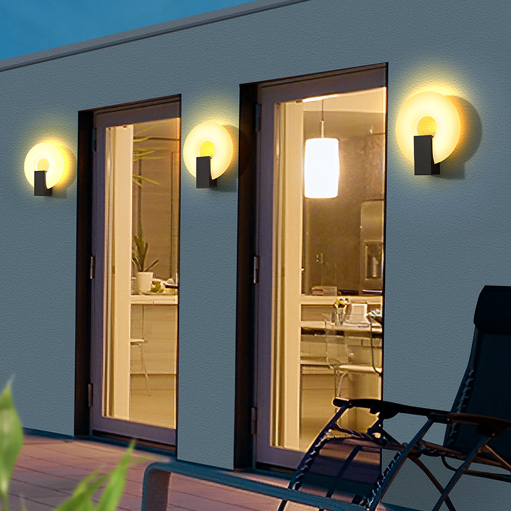 Modern Solar Circular Outdoor Wall Lamp with Metal and Acrylic Design