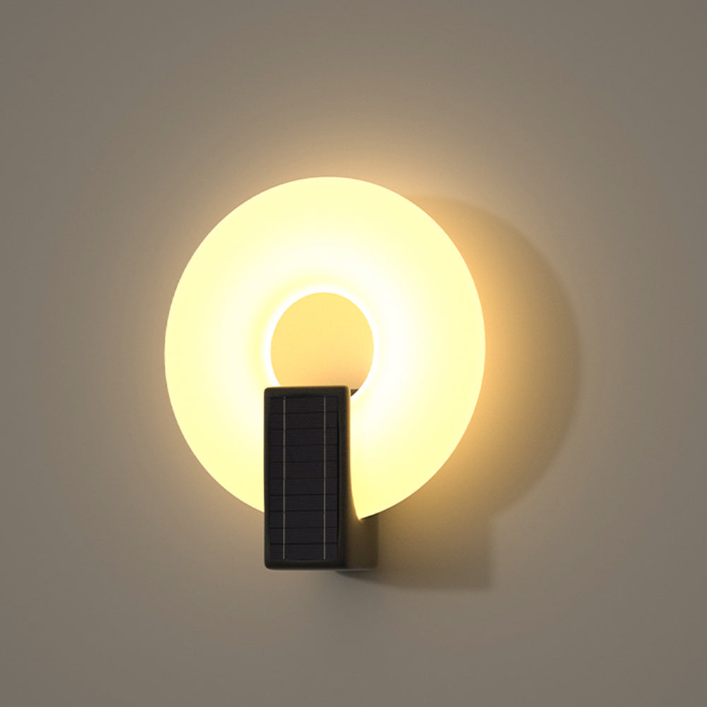Modern Solar Circular Outdoor Wall Lamp with Metal and Acrylic Design