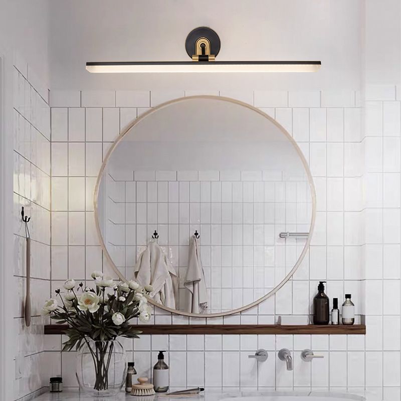 Modern Wall Lamp – Minimalist Black & Brass