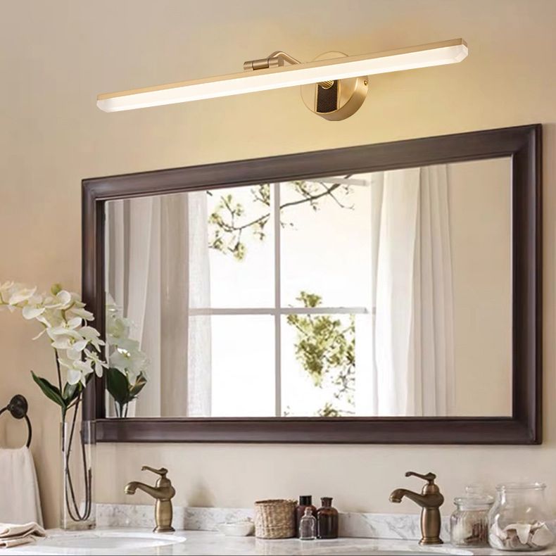 Modern Wall Lamp – Minimalist Black & Brass