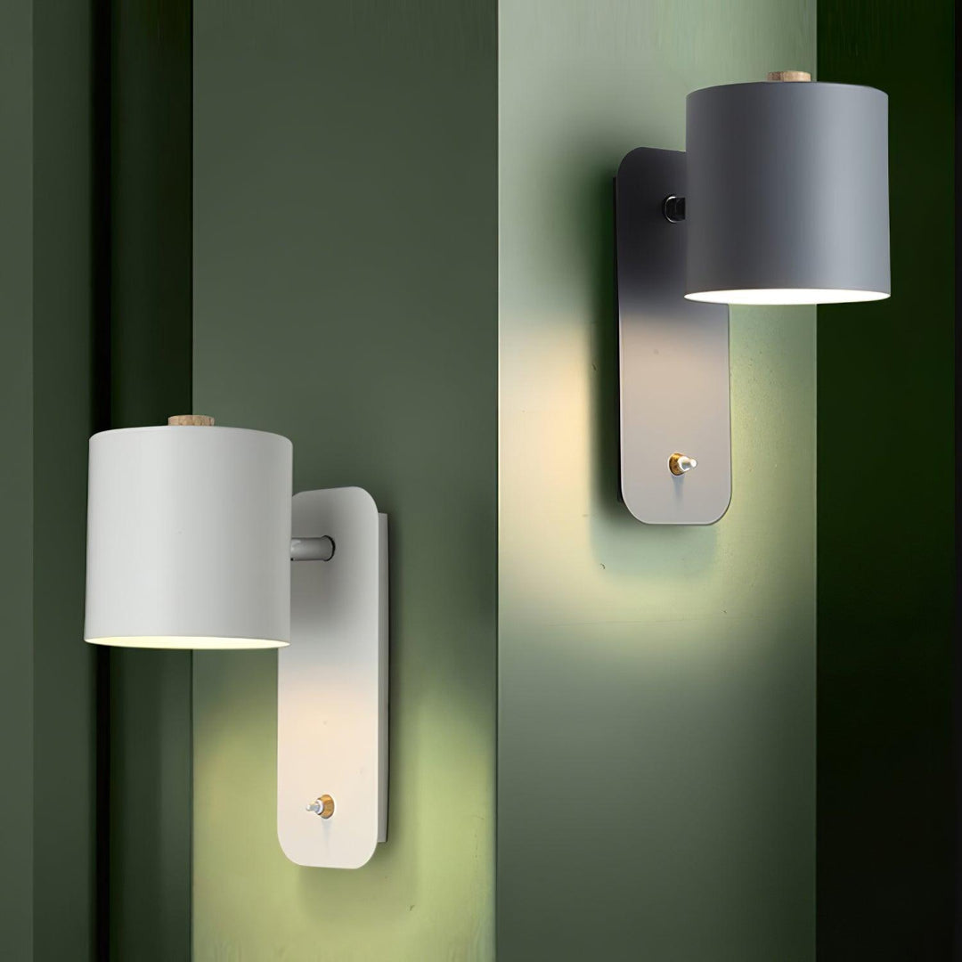 Modern Wall Lamp with Adjustable Shade