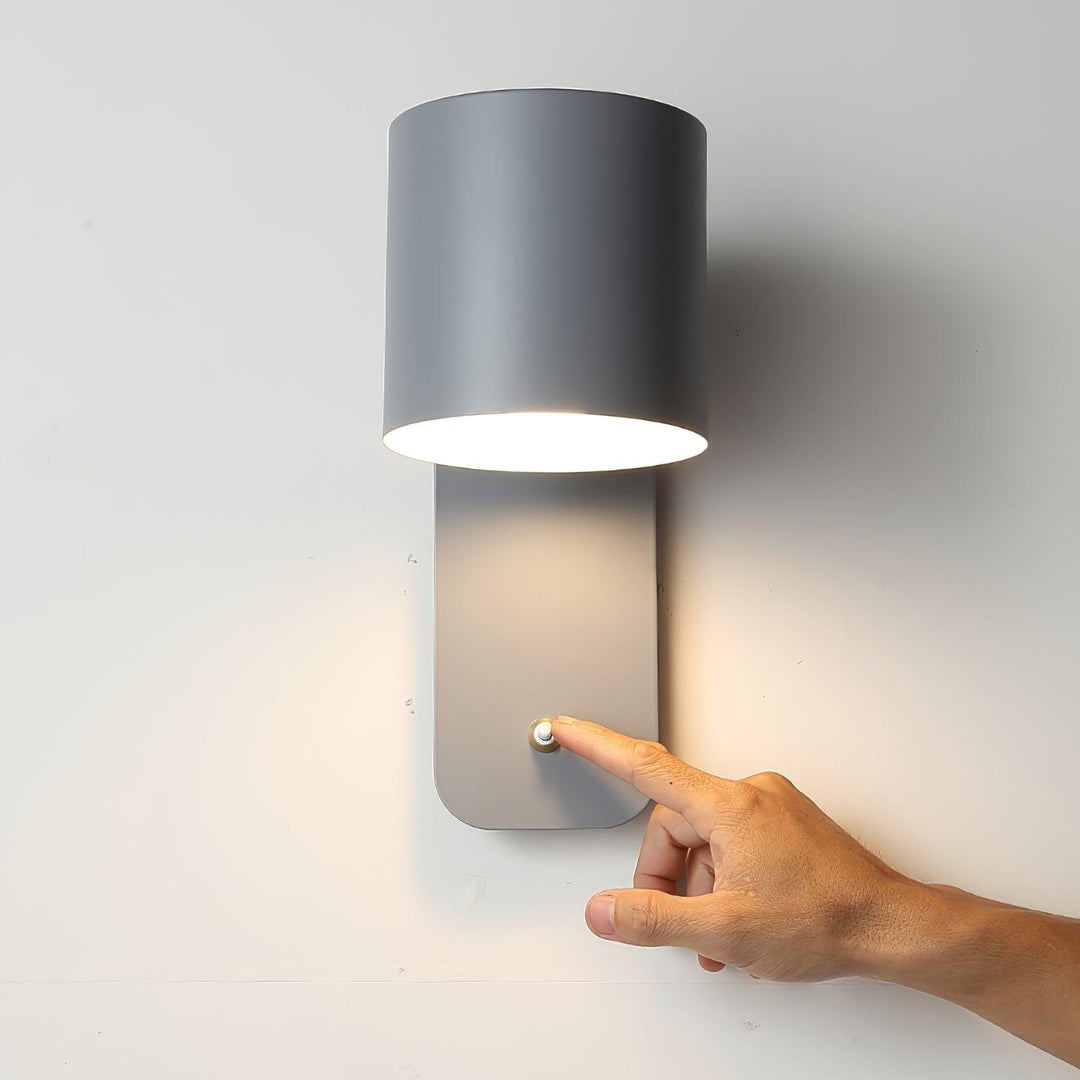 Modern Wall Lamp with Adjustable Shade