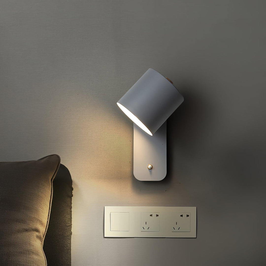 Modern Wall Lamp with Adjustable Shade