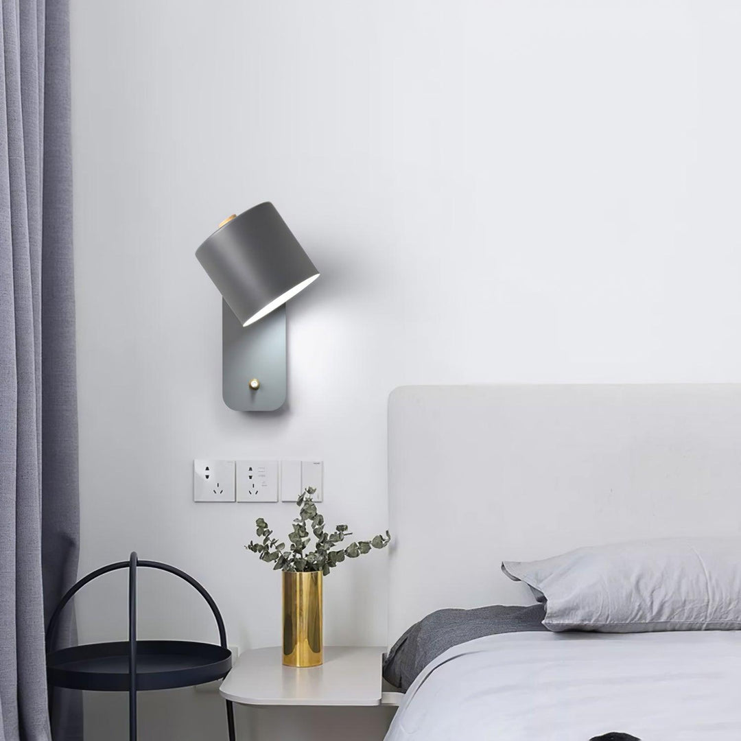 Modern Wall Lamp with Adjustable Shade