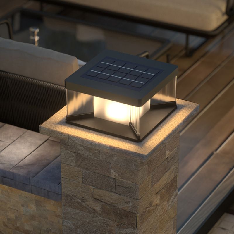 Outdoor Contemporary Solar Wall/Post Light