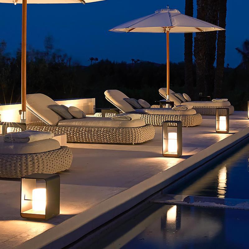 Outdoor Floor Lamp, Modern Style, Metal/Wood