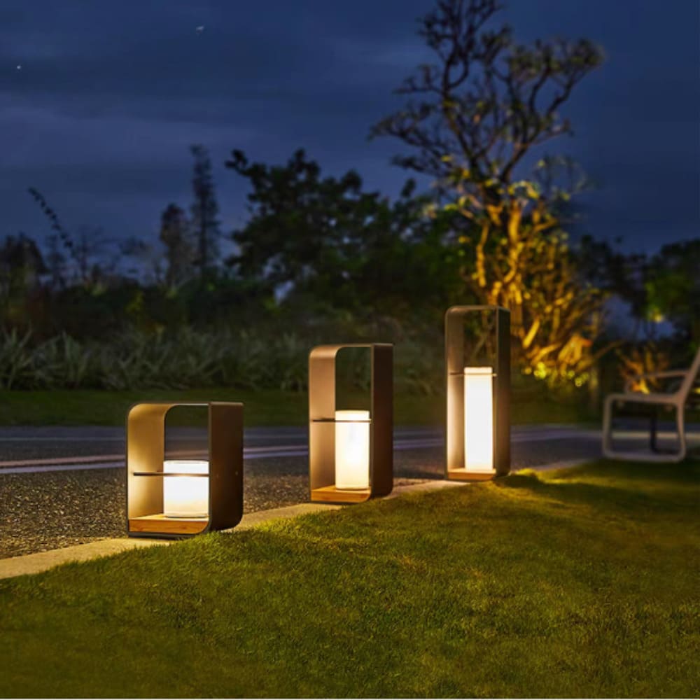 Outdoor Floor Lamp, Modern Style, Metal/Wood