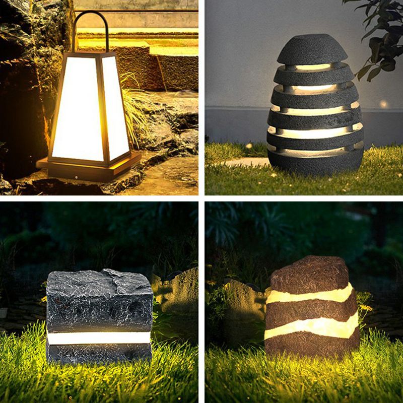 Outdoor Garden Ornament Light: Layered-Accent