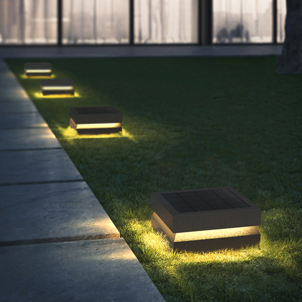 Outdoor Modern-Black Metal Post&Pier-Mount Light