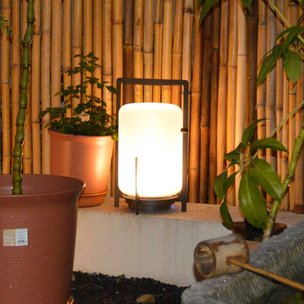 Outdoor Modern Lantern Light – Waterproof