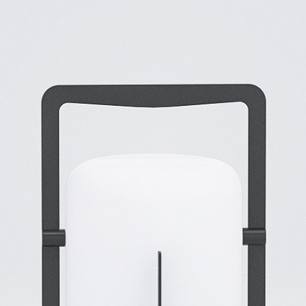 Outdoor Modern Lantern Light – Waterproof