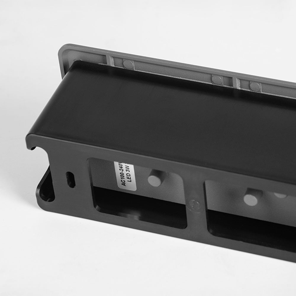 Outdoor Modern Motion Sensor – Step/Deck Light