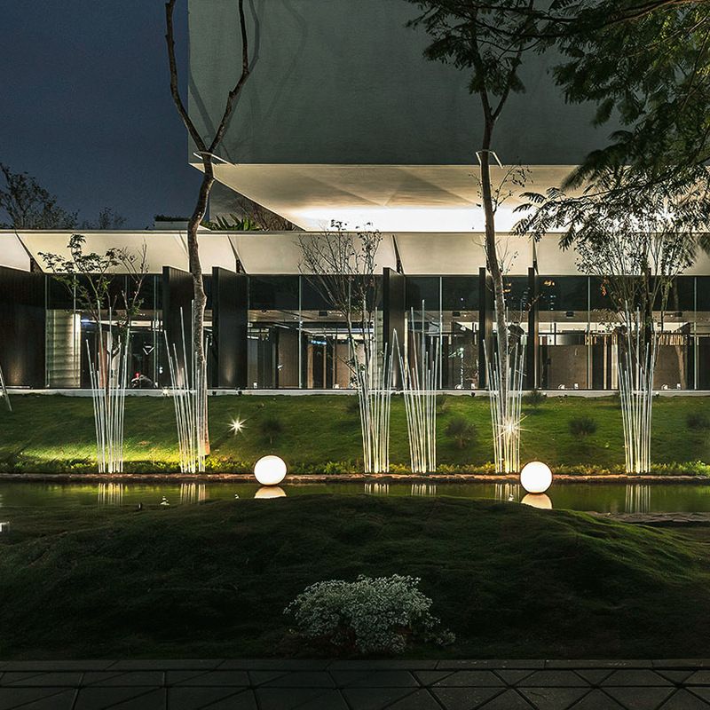 Outdoor Solar Ground Light, Modern Metal