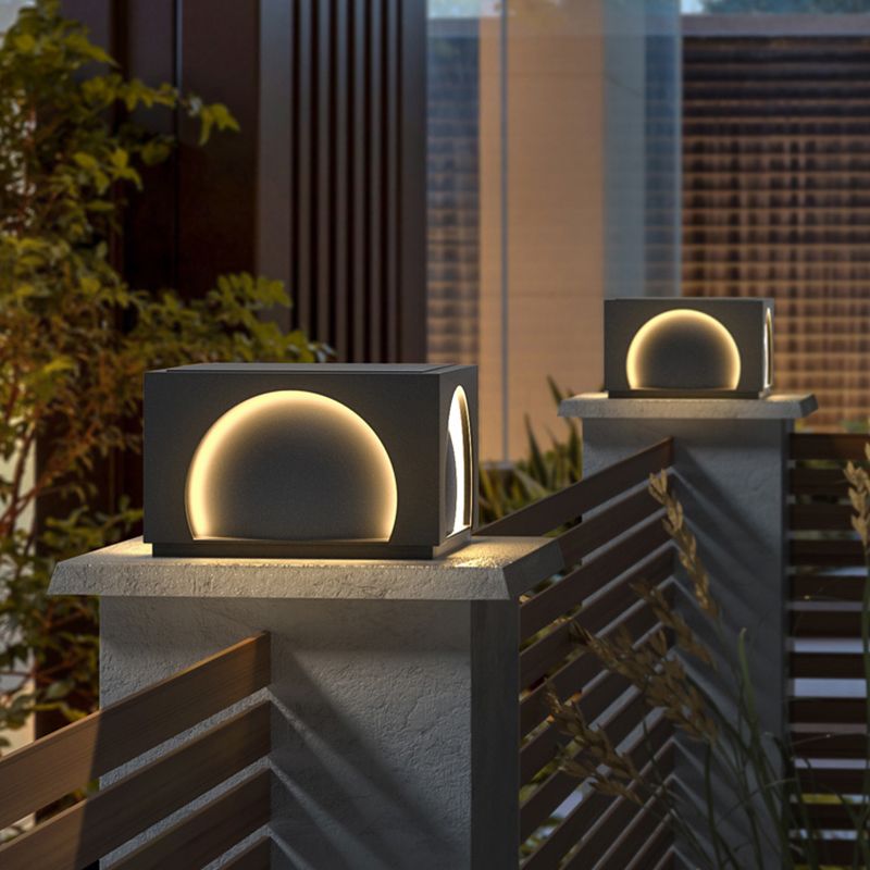 Outdoor: Solar-Powered Post & Pier Light