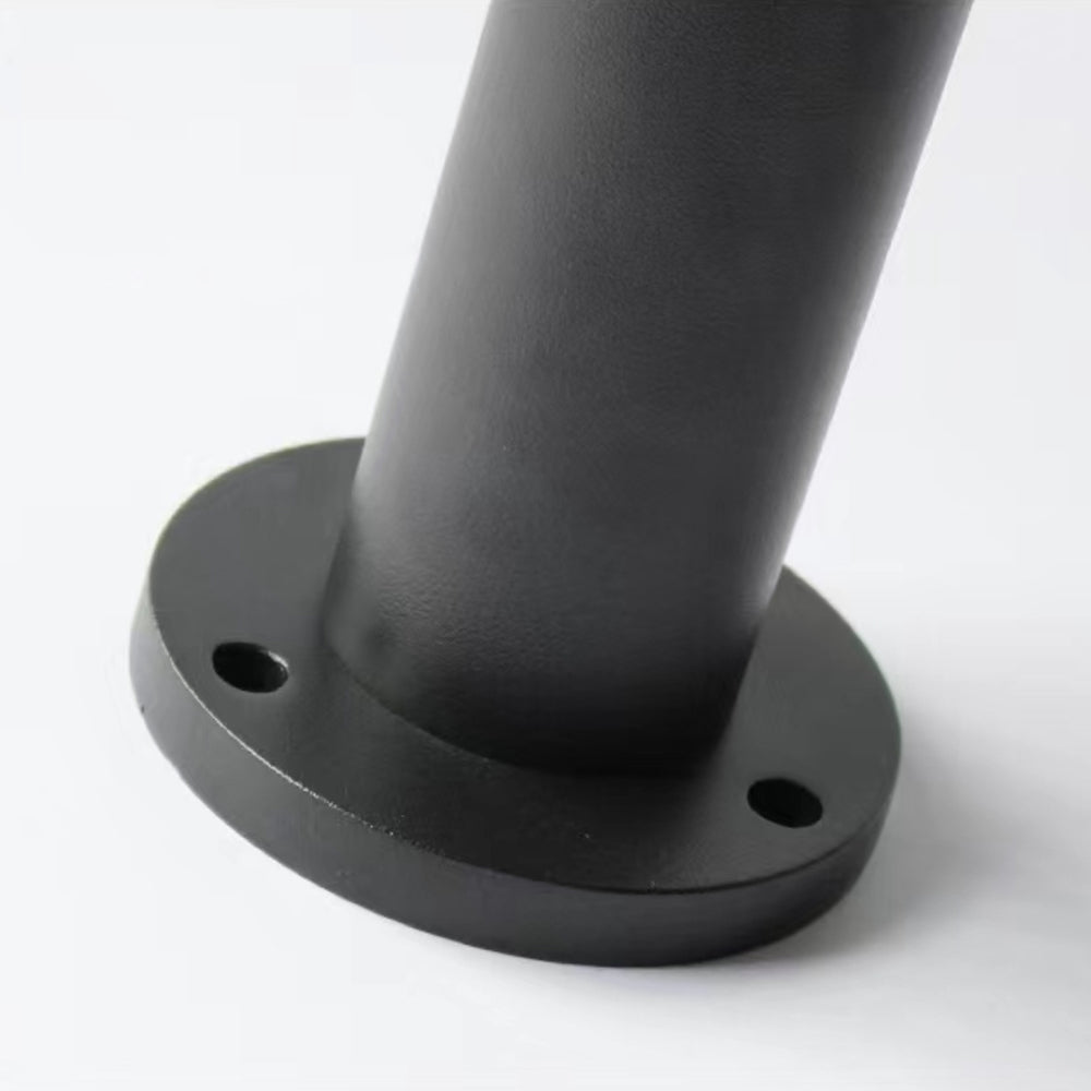 Outdoor Bollard Light – Modern Warm Ambiance