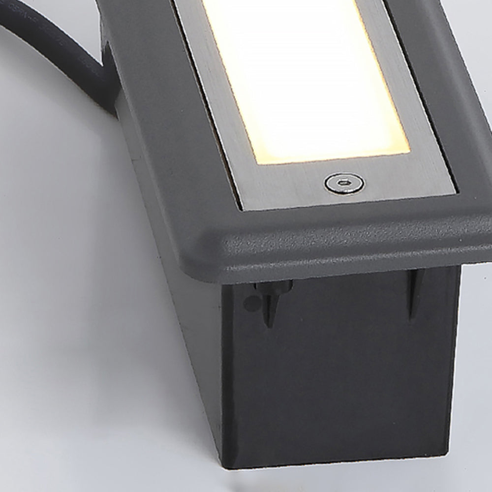 Outdoor Recessed Step-Deck Light, Warm Glow