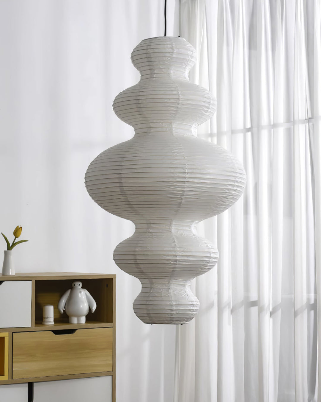 Sculptural Pendant Light & Minimalist Aesthetic