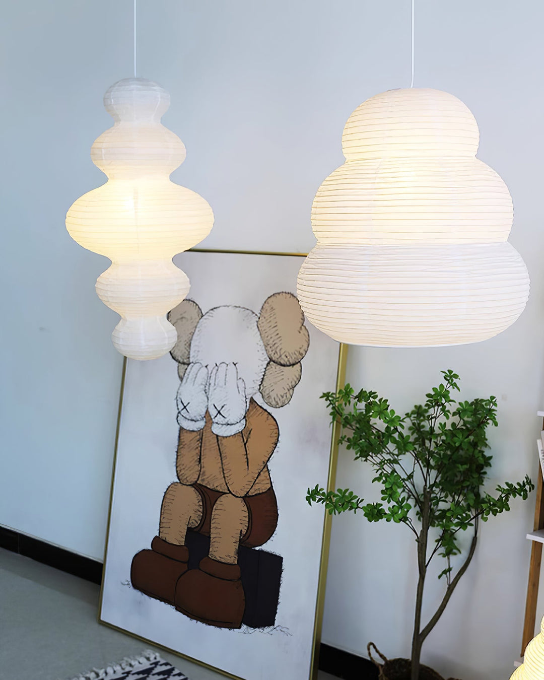Sculptural Pendant Light & Minimalist Aesthetic
