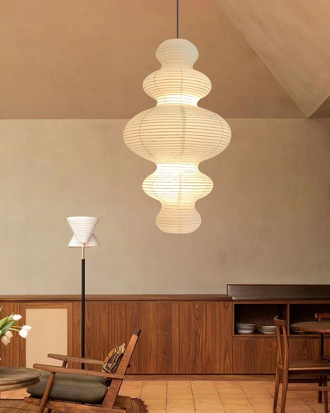 Sculptural Pendant Light & Minimalist Aesthetic