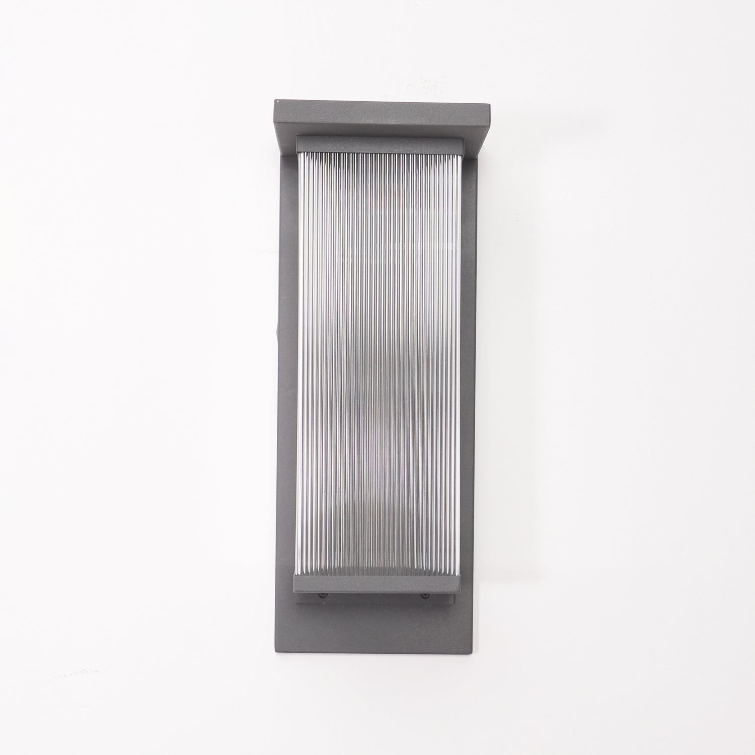 Modern Rectangular Outdoor Wall Lamp with Sleek Waterproof Design