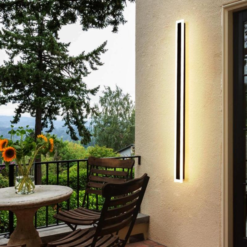 Waterproof Black LED Outdoor Wall Lamp with Modern Linear Design