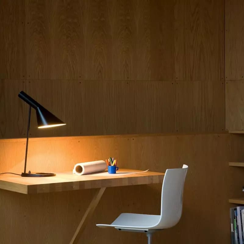 Adjustable Table Lamp – Danish Modern Iron Design