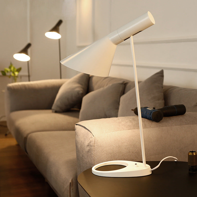 Adjustable Table Lamp – Danish Modern Iron Design