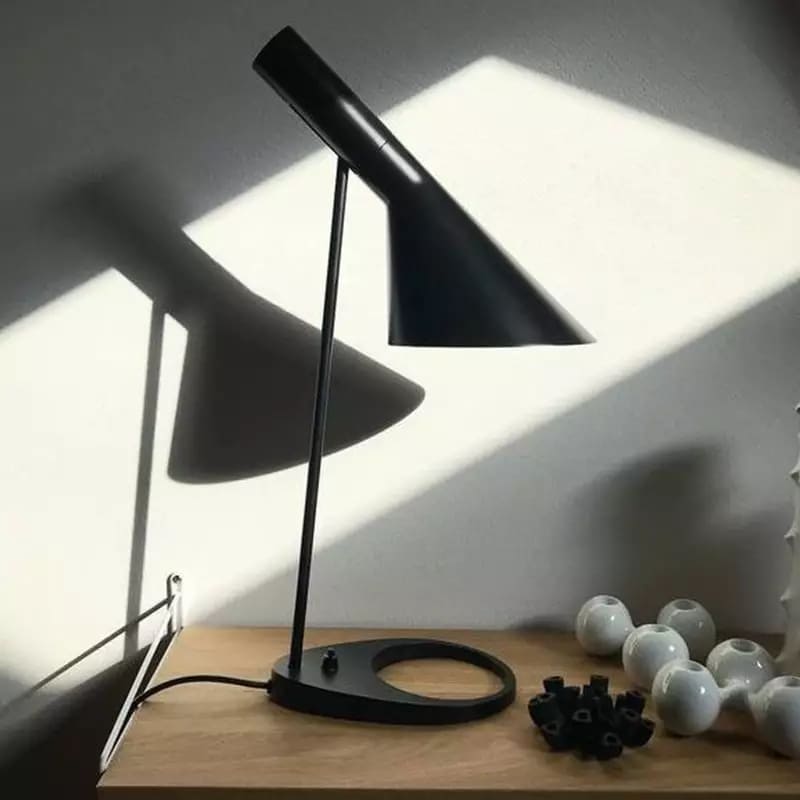 Adjustable Table Lamp – Danish Modern Iron Design