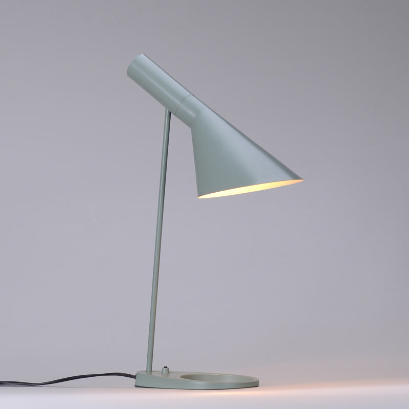 Adjustable Table Lamp – Danish Modern Iron Design