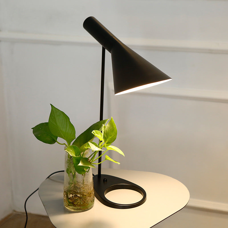 Adjustable Table Lamp – Danish Modern Iron Design