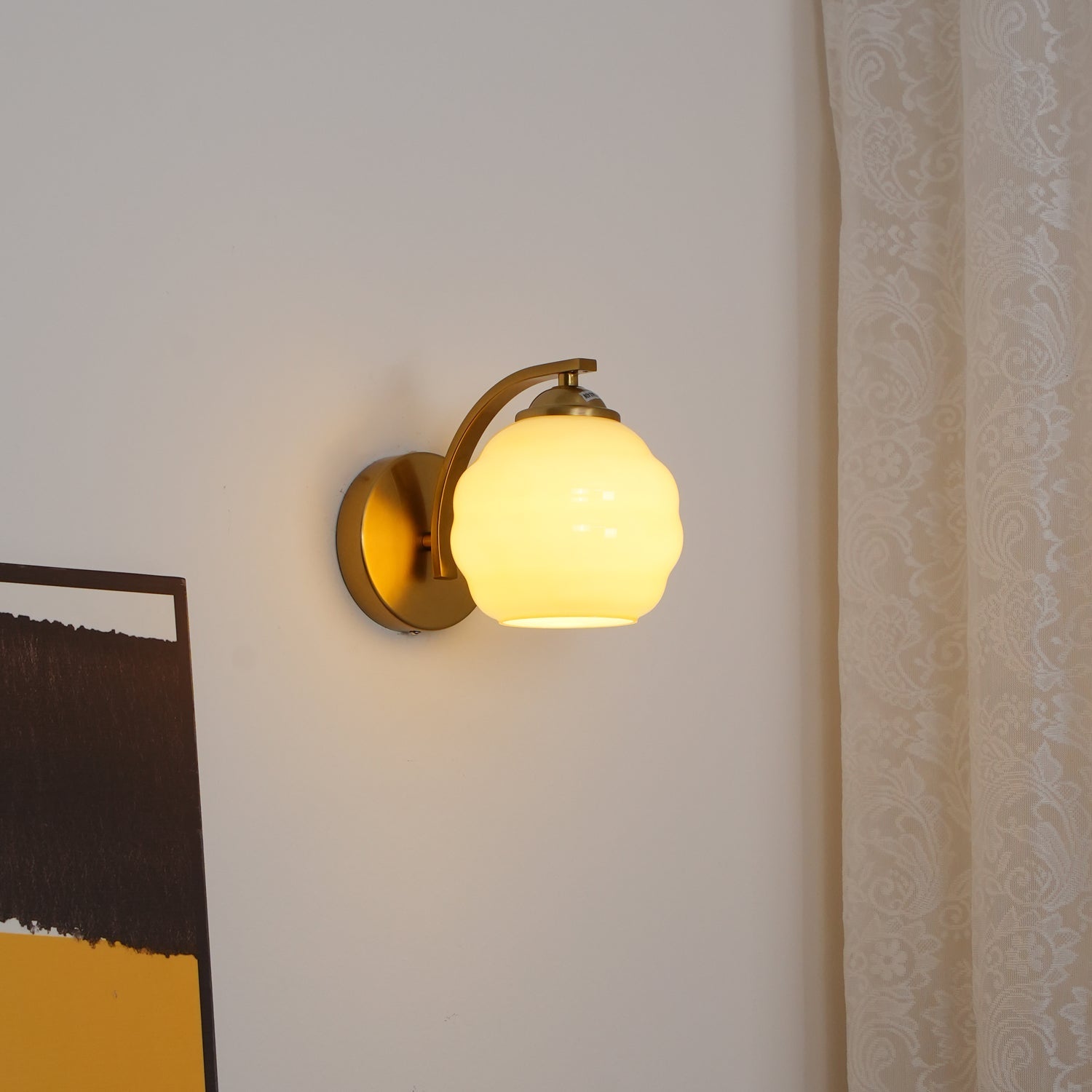 Art Deco Wall Lamp – Vintage Glass Shade