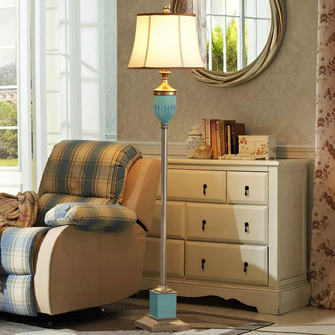 Classic Modern Floor Lamp Design