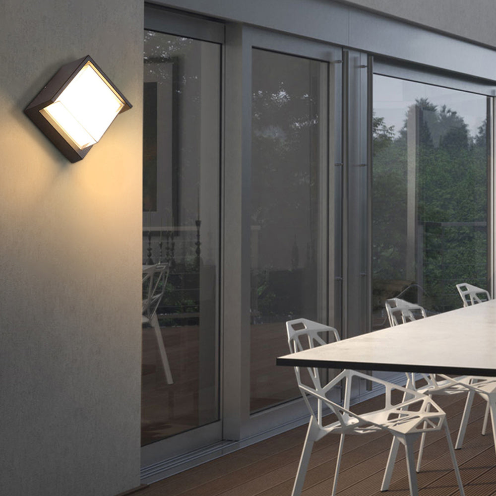 Contemporary Outdoor LED Wall Light – Square Shape, Black