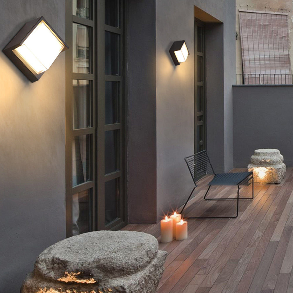 Contemporary Outdoor LED Wall Light – Square Shape, Black