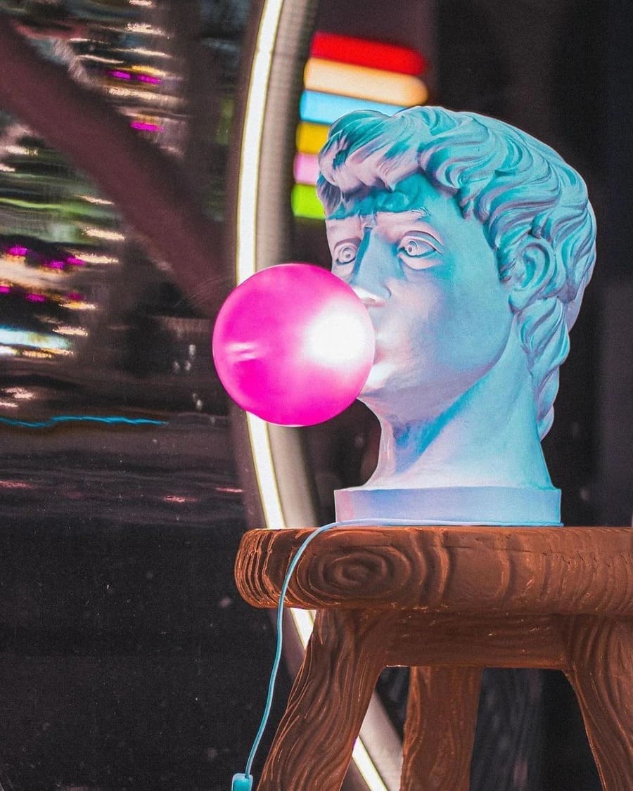 Eclectic Bust Table Lamp with Spherical Detail