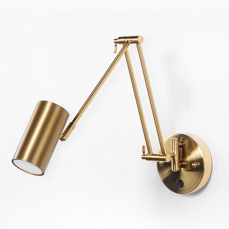 Elegant Brass Wall Lamp – Adjustable Cylindrical Pole