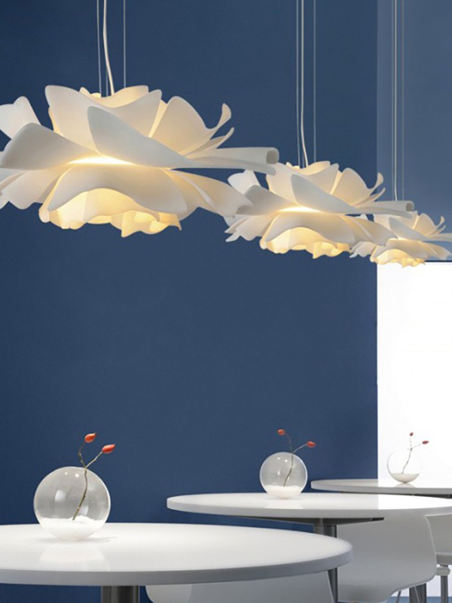 Flower Pendant Light – Dreamy Illumination